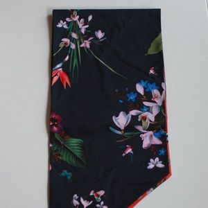 NWT Ted Baker Tropical Oasis Skinny Scarf